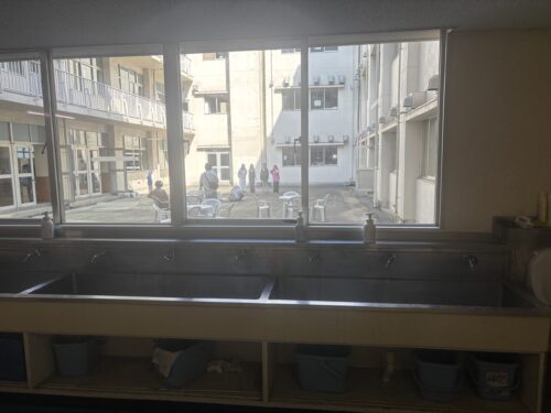 光庭飯能南高等学校中庭